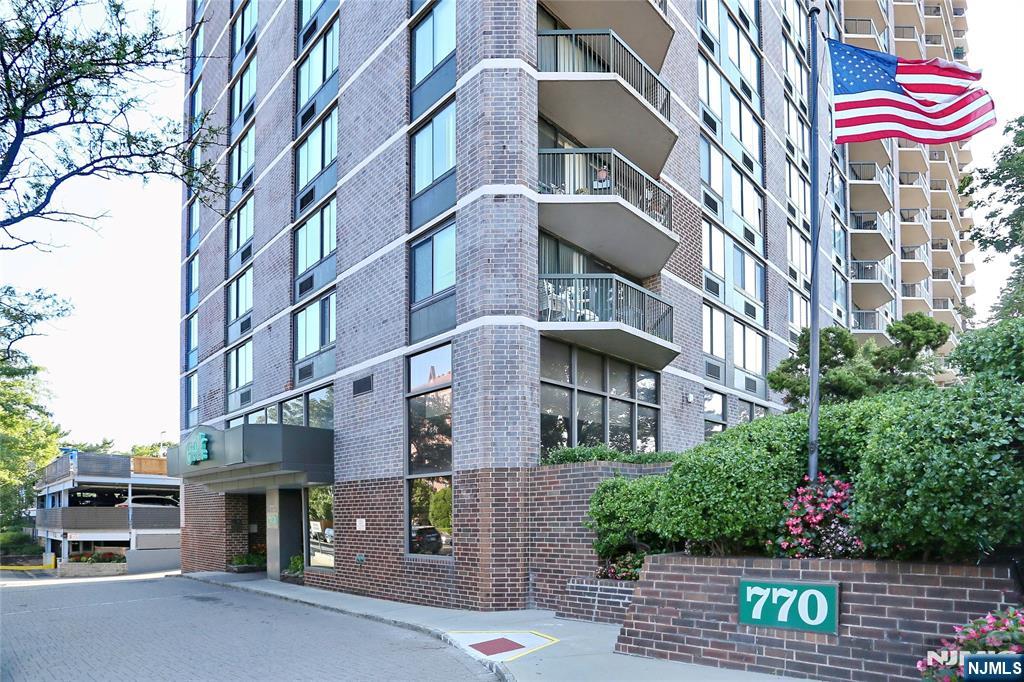 770 Anderson Avenue 5F