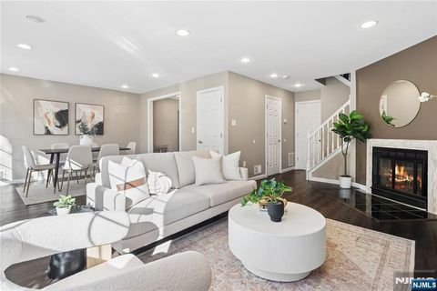 74 Boston Street Newark NJ 07103