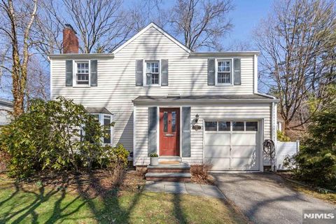 53 Downey Drive Tenafly NJ 07670