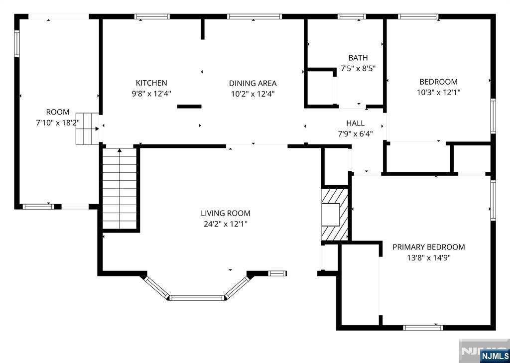 Main image without alt text