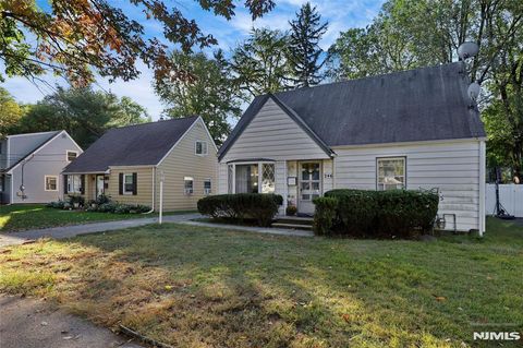 Photo of 246 Van Buskirk Road, Teaneck, NJ 07666 (MLS # 25035946)