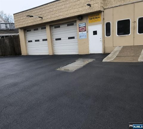 Photo of 526 Beach Street, Orange, NJ 07050 (MLS # 26016830)