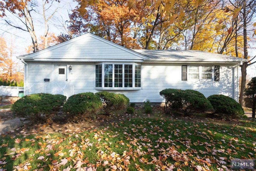 Great Opportunity! Three-bedroom Ranch on quiet street in great neighborhood. Entry foyer welcomes you to living room/ dining room & eat in kitchen. King- Size Master bedroom, 2 additional Bedrooms & Bath. Full finished basement with recreation room, laundry and 2-car garage. Top rated Park Ridge schools, shopping & NY transportation. Don't miss it