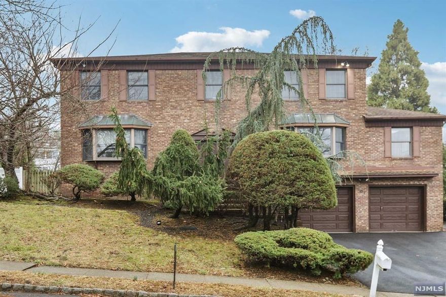 Entire house for RENT w/ nearly 3200 sq ft of living space, nestled in prestigious East Hill of Leonia - highly praised for excellent schools and community. Generous sized, 5 bedrooms, 4 full baths, central AC, baseboard heat, hardwood floors, recessed lights, outdoor deck w/ fenced back yard, 2 car garage, and finished bsmt. 1FL feat: a formal dining and living rooms w/ bay windows, a family room w/ fireplace and wet bar which lead into the eat-in kitchen w/ SS appliances, shaker cabinets, adjacent to a newer full bath w/ shower, washer and gas dryer w/ closets, and bedroom/office/den w/ skylight. 2FL feat: a large primary suite w/ WIC, vanity, add'l dual closets, a full bath w/ jetted tub, glass shower, and sky light. 3 add'l spacious bedrooms w/ closets, and 1 full bath w/ tub. Finished BSMT, 1 full bath w/ shower, util rm, plus closets, access to garage and more storage. Outdoor pool use not included. Easy to show!