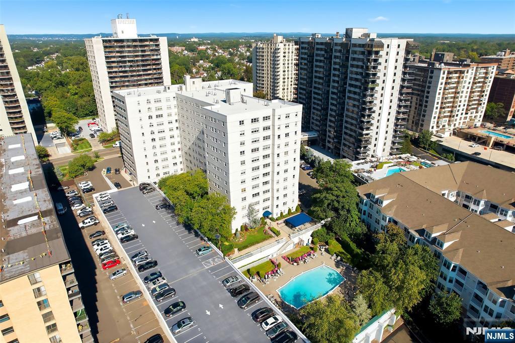280 Prospect Avenue 9B