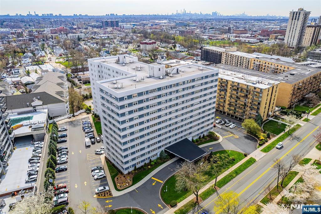 280 Prospect Avenue 9B