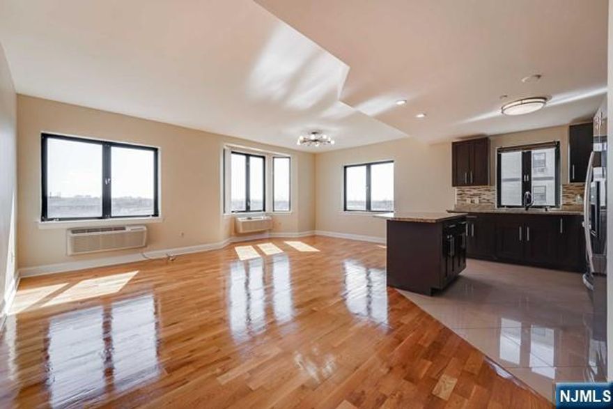 Available 1/10 - The Marquee, Hackensack's Premier Luxury rental building. The Marquee offers 40 luxury 2 bed 2 bath rentals ranging from 1100 sq ft-1300 sq ft. Units feature open kitchen layout with granite countertops, stainless steel appliances, dishwasher, and hardwood floors. Apartments feature floor-to-ceiling windows, washer/dryer in unit, walk-in closets, marble bathrooms w/Jacuzzi tub, and dual vanity sinks. Building offers 2 Elevators and includes 1 Car Indoor parking. Bus to NYC at corner, 2 Blocks to NYC train (NJ Transit). Close proximity to all major highways, malls, shopping and easy access to NYC. *Pictures of similar unit.