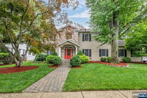 Photo of 1025 Maple Drive, New Milford, NJ 07646 (MLS # 26023634)