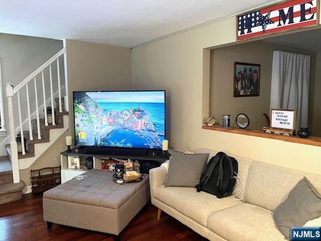 Photo of 162 Union Place, Ridgefield Park, NJ 07660 (MLS # 25024704)