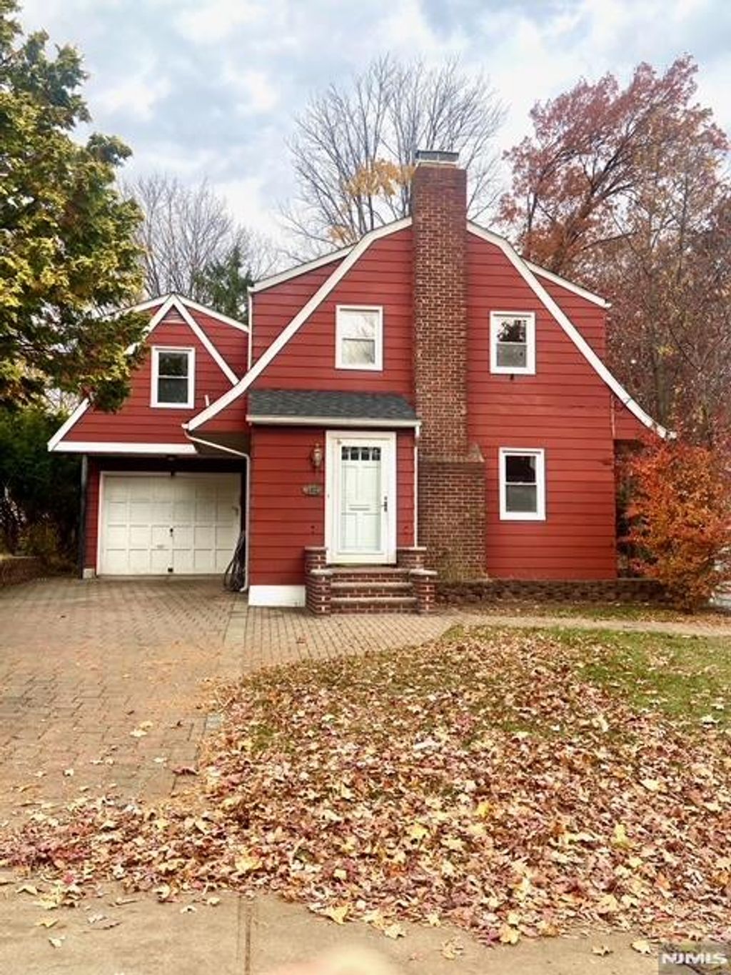 Photo of 162 Union Place, Ridgefield Park, NJ 07660 (MLS # 25024704)