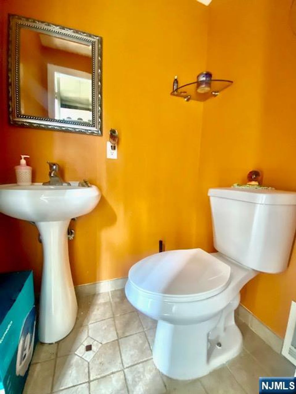 Photo of 162 Union Place, Ridgefield Park, NJ 07660 (MLS # 25024704)