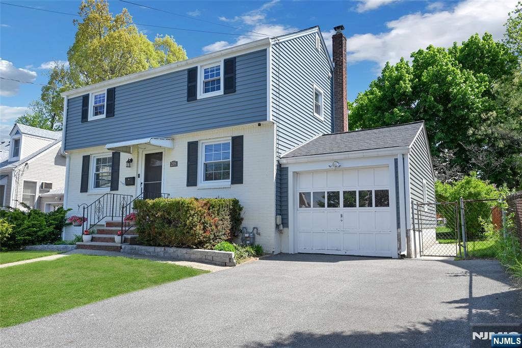 2-05 33rd Street