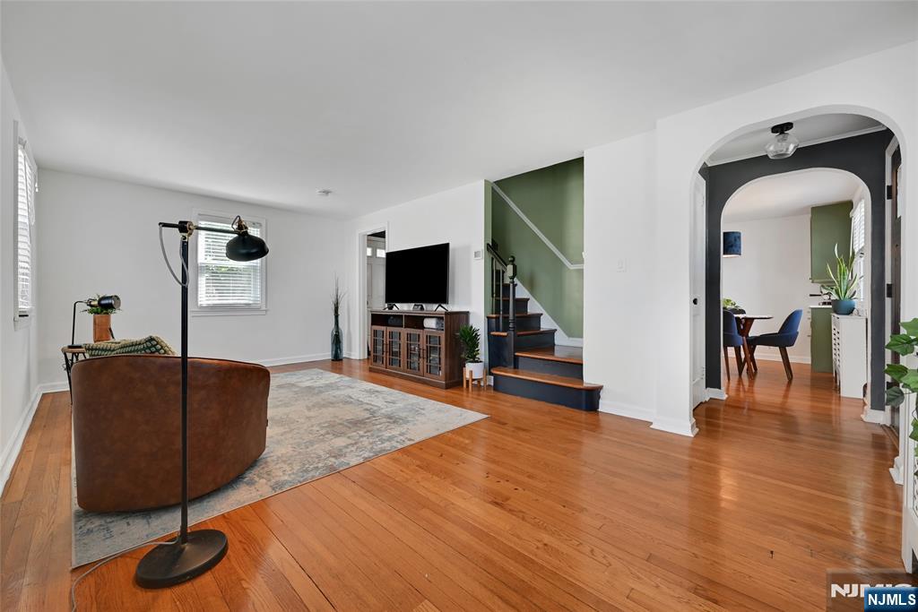 2-05 33rd Street