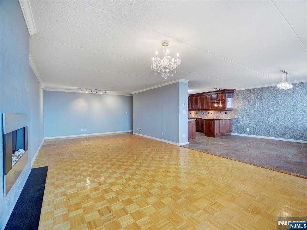 250 Gorge Road 16D