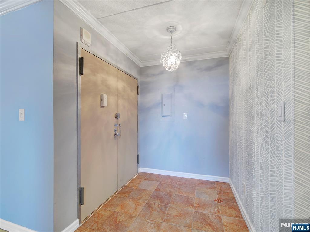 250 Gorge Road 16D