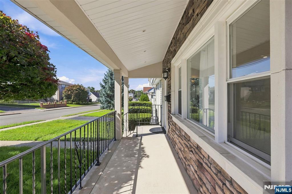 49 Falmouth Avenue