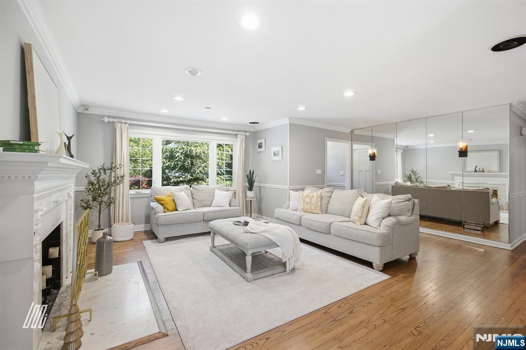 309 Spring Lane
