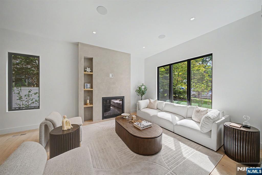66 Jefferson Avenue