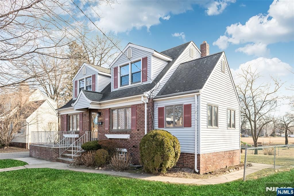 Photo of 2710 Urban Place, Fair Lawn, NJ 07410 (MLS # 26002437)