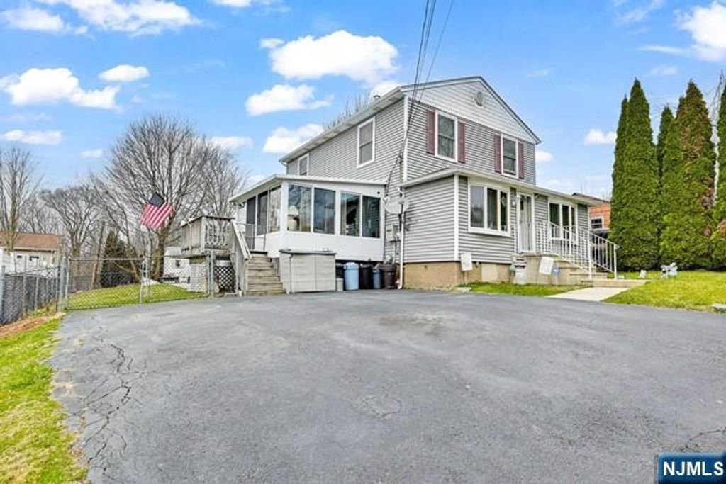 Photo of 22 Glenridge Road, West Milford, NJ 07421 (MLS # 26012131)