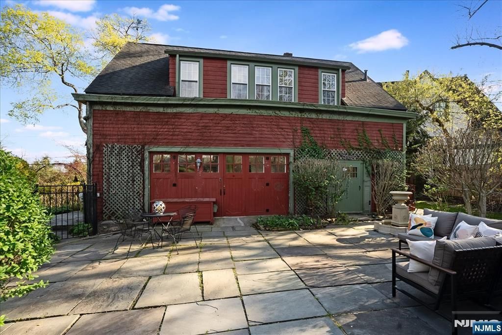 Photo of 74 Porter Place, Montclair, NJ 07042 (MLS # 26013700)