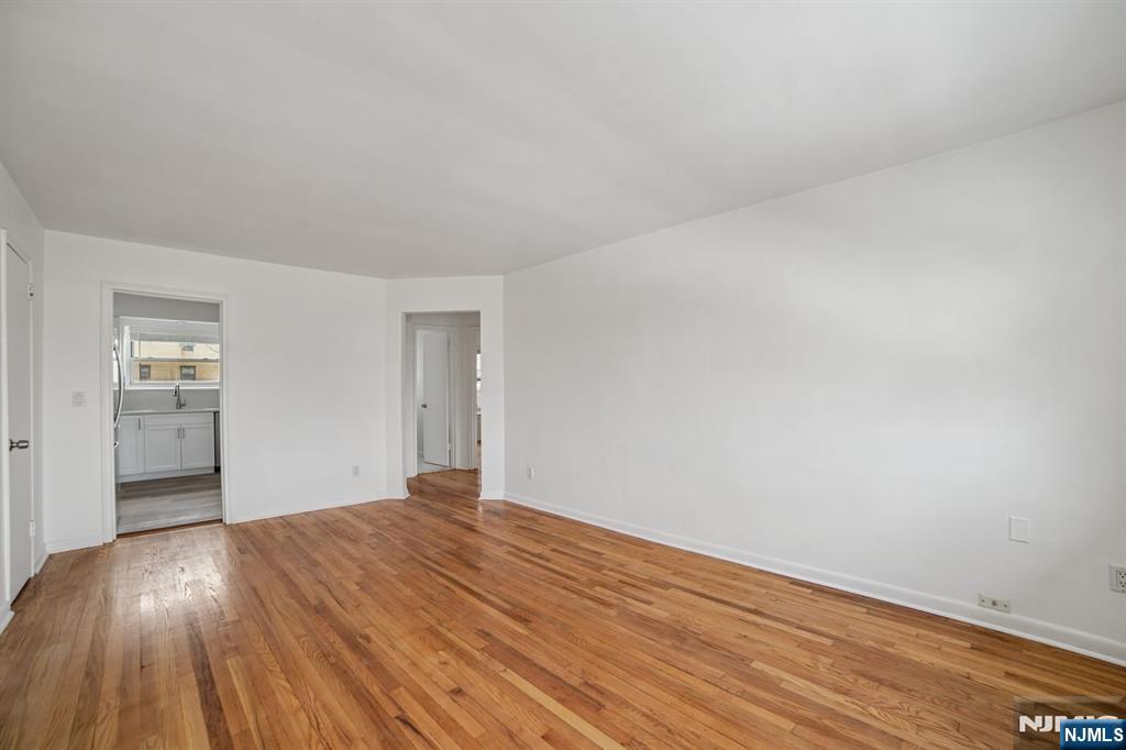 2430 8th Street 5B