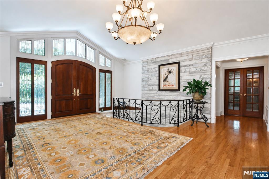 3 Highwood Place
