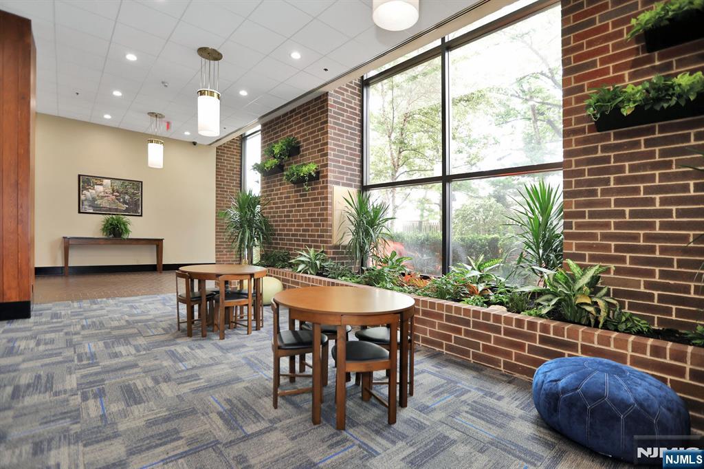 770 Anderson Avenue 14Q