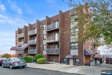 Photo of 201 12th St #20, Palisades Park, NJ 07650 (MLS # 26018166)