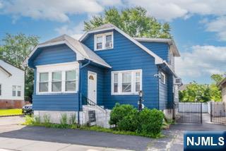 Property for Sale at 160 12th Street, Prospect Park, New Jersey - Bedrooms: 5 
Bathrooms: 3 
Rooms: 8  - $579,000