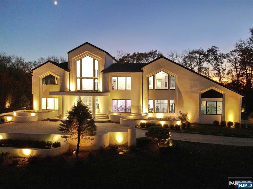 23 Rio Vista Drive