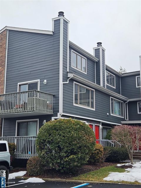 Photo of 58 Main St #29, Little Ferry, NJ 07643 (MLS # 26013344)
