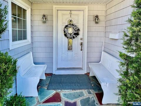 15 Sullivan Drive Emerson NJ 07630