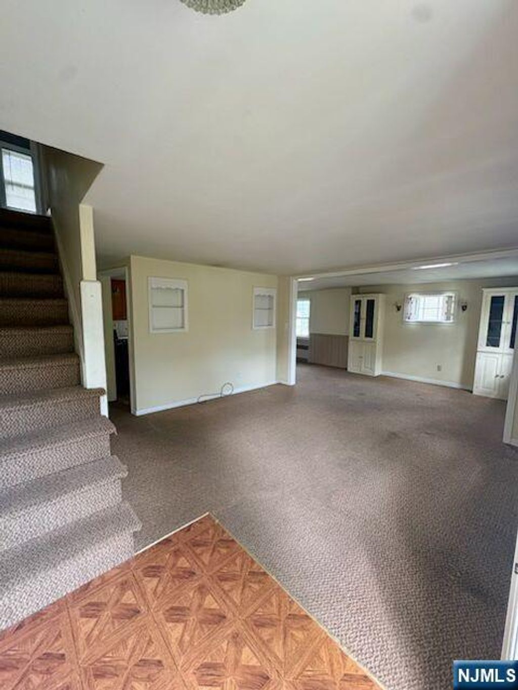 Photo of 18 Durrell Street, Verona, NJ 07044 (MLS # 26017939)