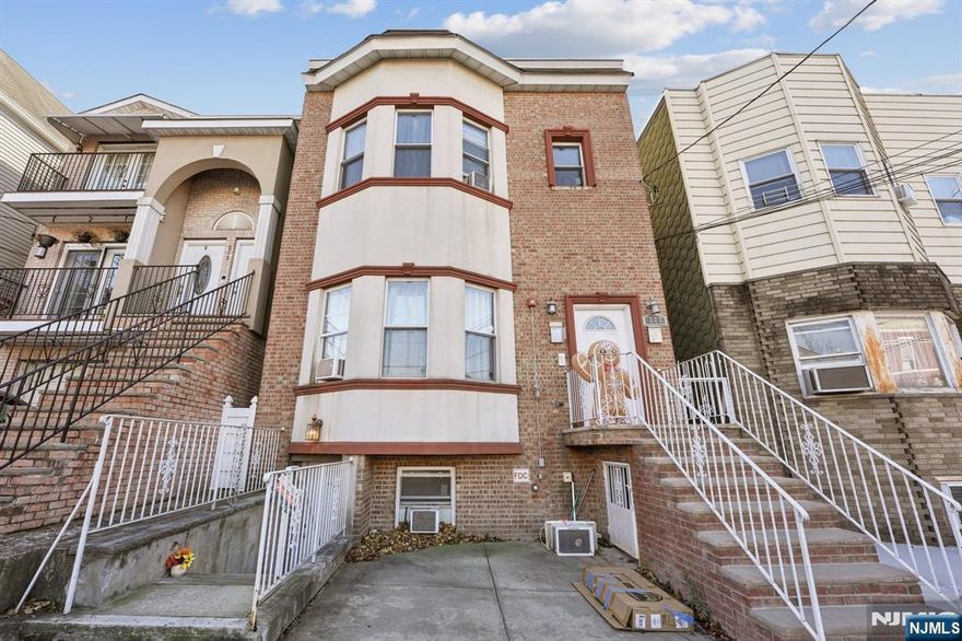 Fully income-producing three-unit property in the heart of Union City, offering strong rental appeal and excellent long-term value. 717 16th Street is in great condition and features bright, spacious units with large open floor plan living areas that enhance tenant appeal and support strong rental performance. All three units generate steady income, and with one unit currently month-to-month, the property also provides flexibility for an owner-occupant who wants to live in one unit while collecting rent from the others. The kitchens and baths are well kept with clean, neutral updates, and the bedrooms offer comfortable spaces with solid natural light. A private backyard and on-site parking add to the desirability of the building in this high-density market. Conveniently located near major transportation, shopping, dining, and with quick access to Hoboken, Jersey City, and NYC, the property sits in a high-demand tenant corridor known for consistent occupancy and strong returns. This is an ideal opportunity for investors or buyers seeking a stable asset with income potential and occupancy options.
