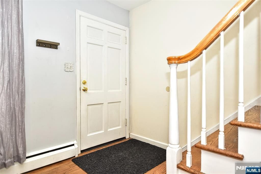 Photo of 82 Grove Street, Waldwick, NJ 07463 (MLS # 25035258)