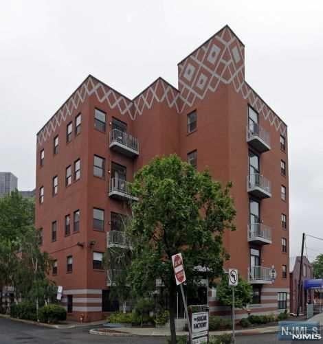 Photo of 840 River RD #106, Edgewater, NJ 07020 (MLS # 26033123)