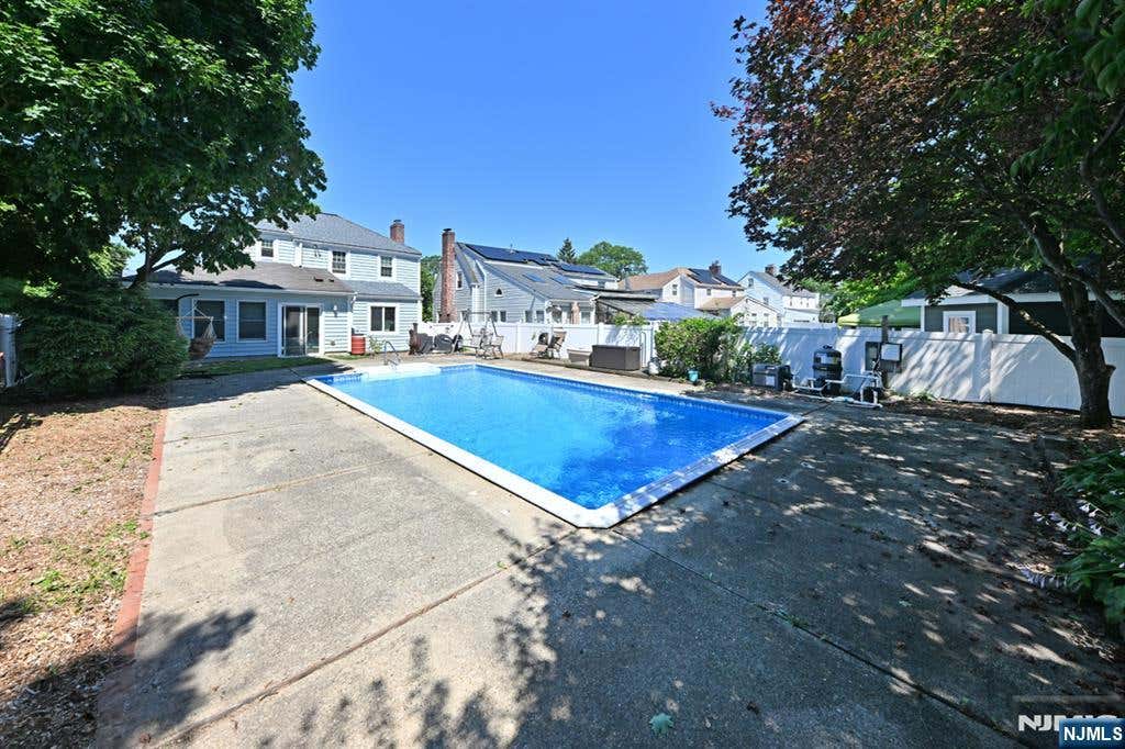 Photo of 138 E Magnolia Avenue, Maywood, NJ 07607 (MLS # 26011131)