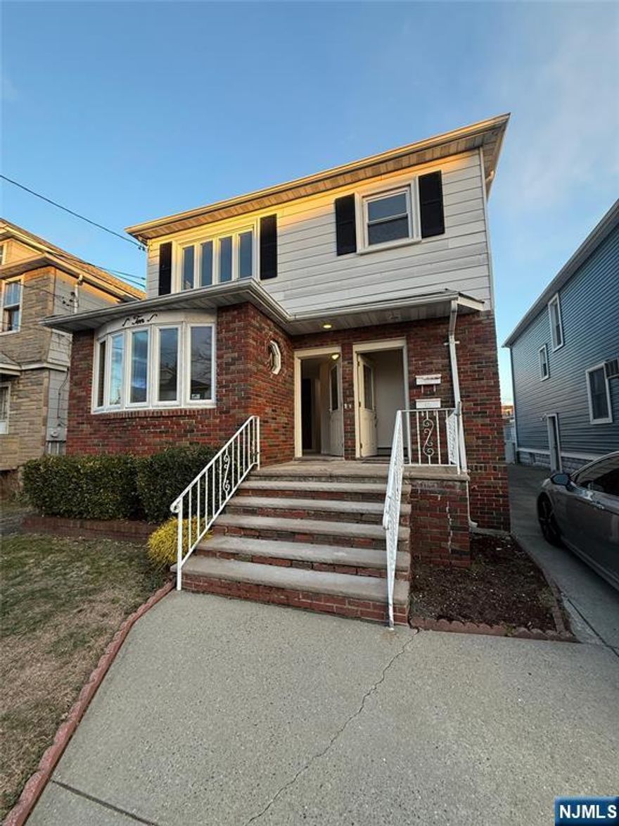 Spacious and well-maintained 3-bedroom, 1-bath apartment located in the desirable town of North Arlington, NJ. This home offers a comfortable layout with in-unit laundry (additional $150/month), is pet friendly, and includes access to a shared backyard, perfect for outdoor enjoyment. Conveniently situated with easy access to major highways and public transportation, providing a quick commute to NYCâ€”approximately 20â€“30 minutes by car and 35â€“45 minutes by bus/train to Manhattan. Close to shopping centers, restaurants, parks, and popular destinations such as Harmon Meadow and Jersey Gardens Mall. North Arlington is known for its quiet residential atmosphere, good school district, and overall safe community, making it an ideal location for families and professionals.