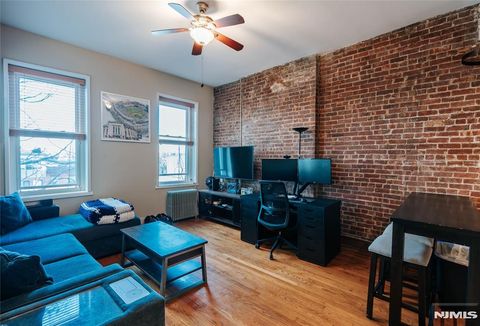 Photo of 832 Washington Street #6, Hoboken, NJ 07030 (MLS # 26008411)