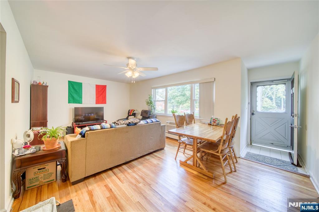 132 Regency Park