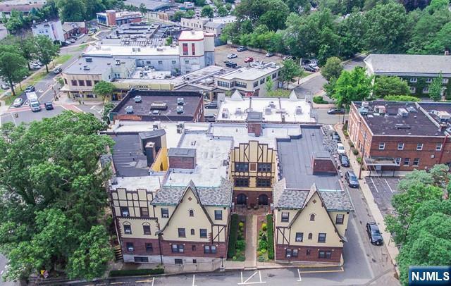 Rental Property at 20 Garber Sq, Ridgewood, New Jersey - Bedrooms: 1 
Bathrooms: 1 
Rooms: 3  - $1,950 MO.