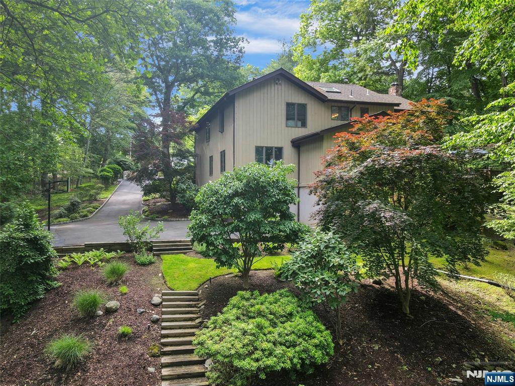 364 Canterbury Lane