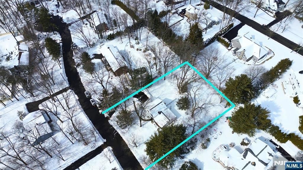 Photo of 78 Woodmont Drive, Woodcliff Lake, NJ 07677 (MLS # 26005468)