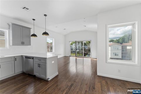 Photo of 910 Bergen ST #2, Newark, NJ 07112 (MLS # 26019734)
