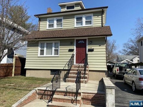 Photo of 130 Hazelton ST #2, Ridgefield Park, NJ 07660 (MLS # 26019400)