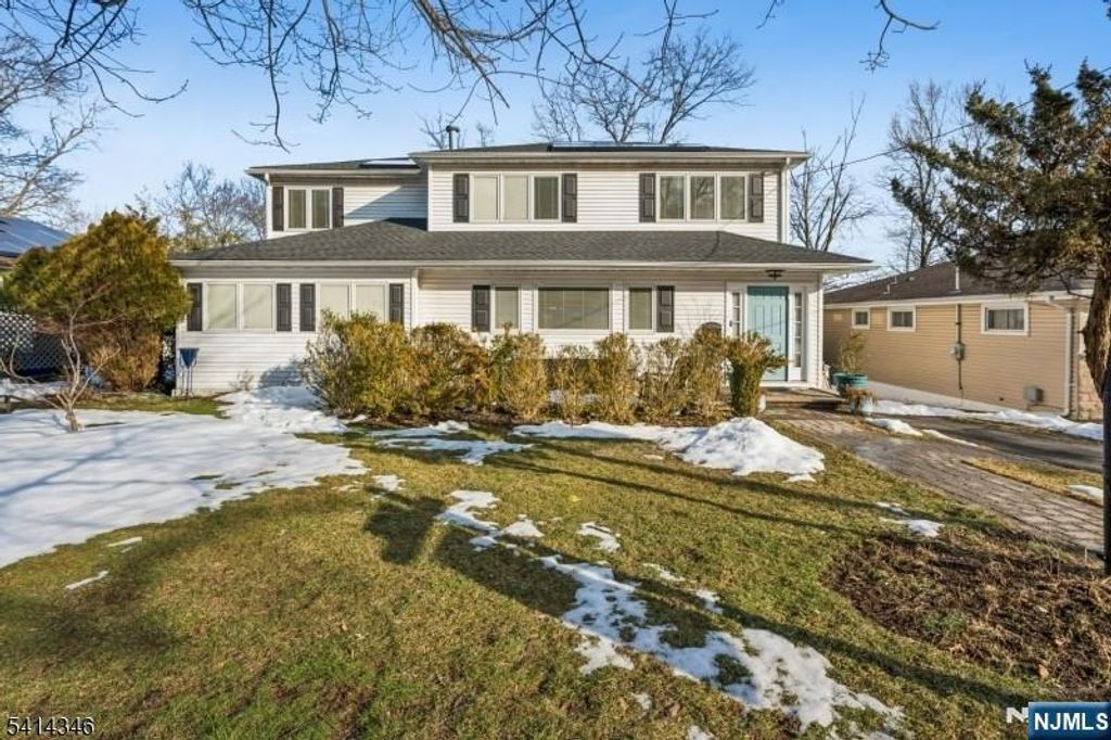 Photo of 12 Dale Drive, West Orange, NJ 07052 (MLS # 26006835)