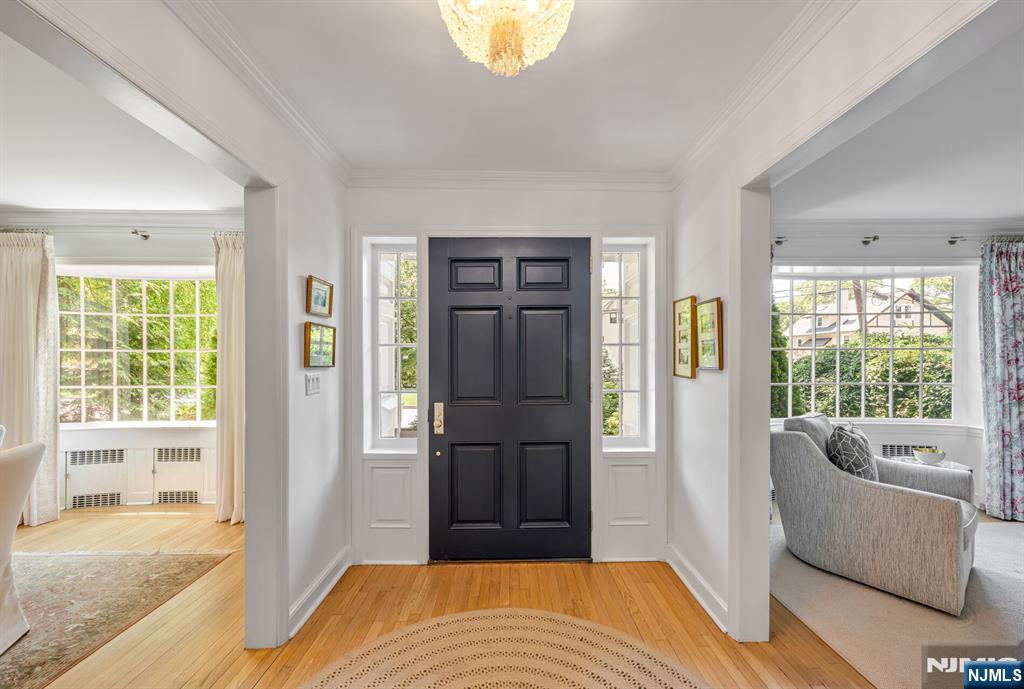 151 Valley View Avenue