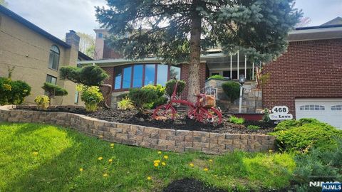 468 Oak Street Ridgefield NJ 07657