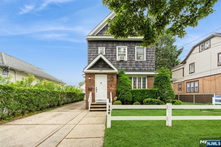 149 Springfield Avenue
